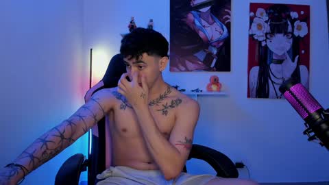 Snapshot of naranjo_seb chatting on December 15, 2024, 9:03 am sebastian online show from December 15, 2024, 9:03 am