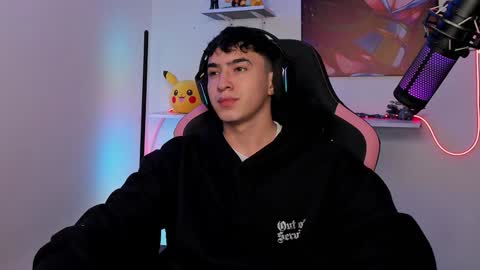 Snapshot of naranjo_seb chatting on January 29, 2025, 5:51 am sebastian online show from January 29, 2025, 5:51 am