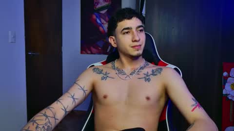 Snapshot of naranjo_seb chatting on November 16, 2025, 12:05 am sebastian online show from November 16, 2025, 12:05 am