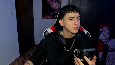 Snapshot of naranjo_seb chatting on November 30, 2025, 2:59 am sebastian online show from November 30, 2025, 2:59 am