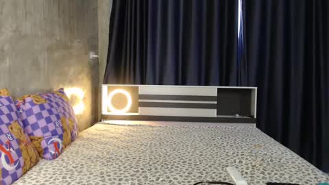 nareex online show from February 4, 2025, 7:51 am