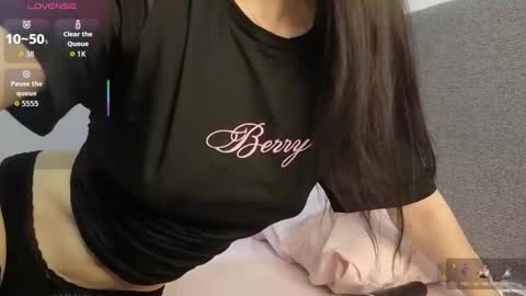 Snapshot of nari_jin chatting on December 15, 2025, 4:11 pm nari_jin online show from December 15, 2025, 4:11 pm