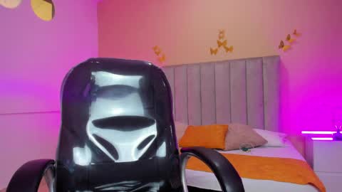 Nascary Fox online show from April 4, 2026, 3:09 pm