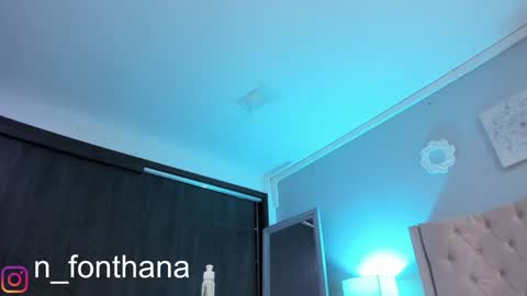 Nashly Fontana online show from December 3, 2024, 1:54 pm