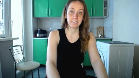 nastasiiaaforyou online show from April 10, 2026, 6:18 am