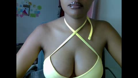 Snapshot of nasty_barbie1 chatting on May 25, 2026, 1:33 am Barbiee online show from May 25, 2026, 1:33 am