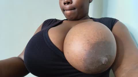 Snapshot of nasty_nohelah chatting on April 15, 2026, 5:03 am chimummy online show from April 15, 2026, 5:03 am