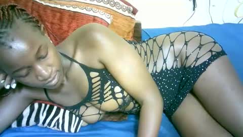 Marie online show from November 20, 2025, 10:09 pm