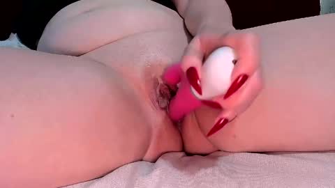 nastyhelga online show from June 3, 2026, 1:57 pm