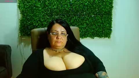 Miss Pam online show from July 16, 2026, 8:59 pm