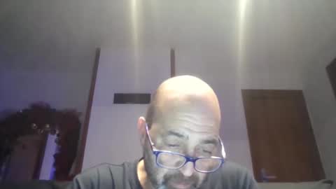 Snapshot of nata1974 chatting on December 22, 2025, 8:28 pm nata1974 online show from December 22, 2025, 8:28 pm