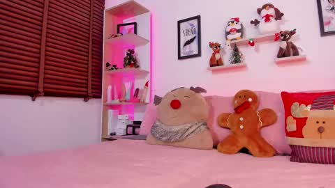 nata_villalobos online show from December 18, 2025, 2:06 am