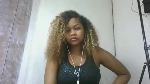natachazz online show from April 9, 2026, 12:43 am