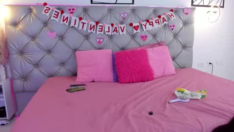 natalia online show from February 28, 2026, 3:35 pm