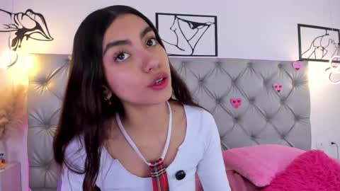 natalia online show from March 19, 2026, 5:50 pm