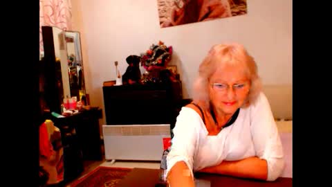 natali online show from January 8, 2025, 9:01 pm