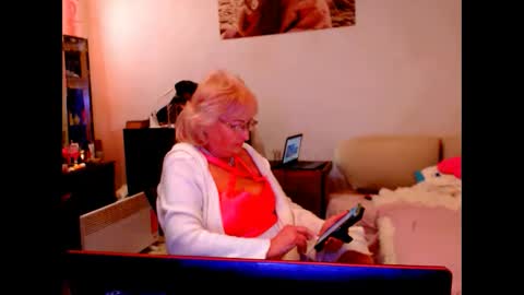 natali online show from March 1, 2025, 12:34 pm