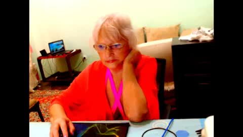 natali online show from September 12, 2025, 4:45 am