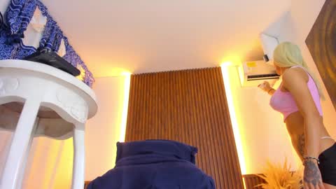 Snapshot of natali_sexbig chatting on February 2, 2025, 4:59 am natali online show from February 2, 2025, 4:59 am