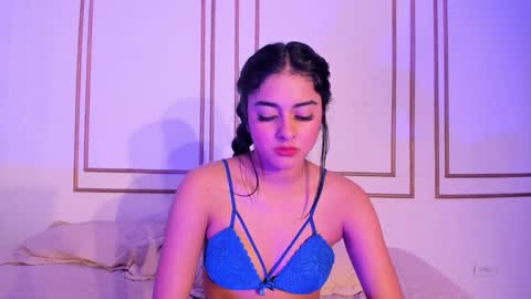 Naty  online show from January 25, 2025, 6:35 pm