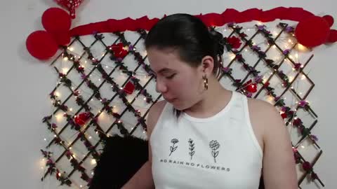 Snapshot of natalia_walker chatting on April 12, 2026, 2:22 pm Natalia Walker online show from April 12, 2026, 2:22 pm
