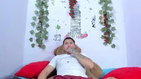 Snapshot of nataliaandjulliam chatting on January 10, 2026, 3:08 am nataliaandjulliam online show from January 10, 2026, 3:08 am