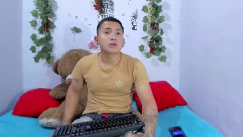 Snapshot of nataliaandjulliam chatting on February 17, 2026, 3:14 am nataliaandjulliam online show from February 17, 2026, 3:14 am