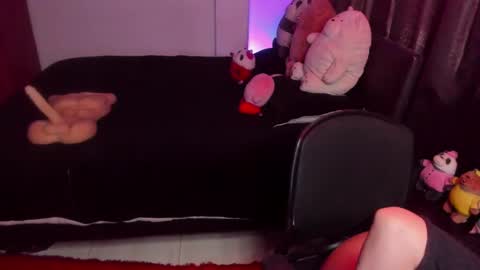 Natalia online show from October 4, 2025, 9:02 pm