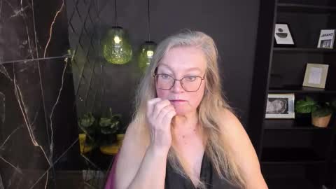 NataliCloud online show from December 20, 2025, 1:51 pm