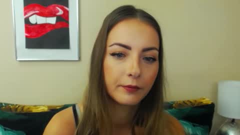 Snapshot of natalie_live chatting on November 6, 2025, 7:31 am NatalieSexy online show from November 6, 2025, 7:31 am