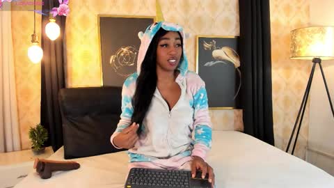 NATALIE online show from February 4, 2026, 12:33 pm