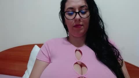 Snapshot of natally565656 chatting on October 26, 2025, 2:34 pm natally online show from October 26, 2025, 2:34 pm