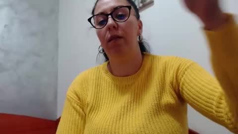 Snapshot of natally565656 chatting on November 17, 2025, 2:01 pm natally online show from November 17, 2025, 2:01 pm