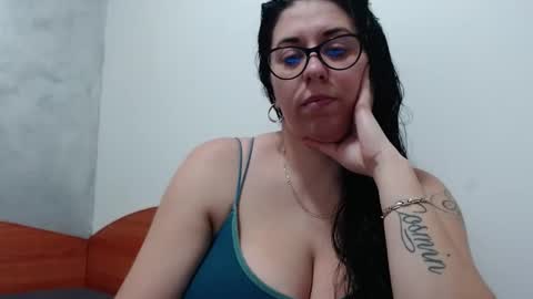 Snapshot of natally565656 chatting on November 21, 2025, 2:49 pm natally online show from November 21, 2025, 2:49 pm