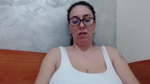 Snapshot of natally565656 chatting on March 19, 2026, 3:27 pm natally online show from March 19, 2026, 3:27 pm