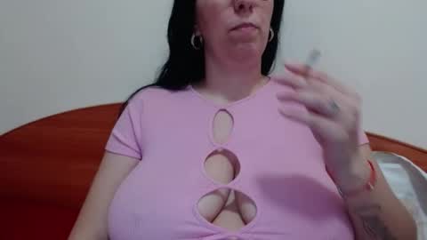 Snapshot of natally565656 chatting on April 1, 2026, 2:03 pm natally online show from April 1, 2026, 2:03 pm