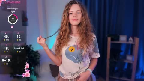 Natalie online show from December 2, 2024, 8:09 am