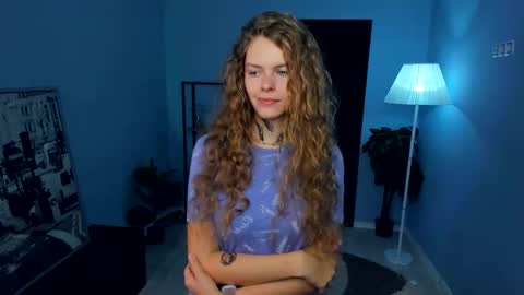 Natalie online show from October 26, 2025, 5:13 am