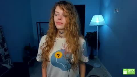 Natalie online show from November 19, 2025, 5:18 am