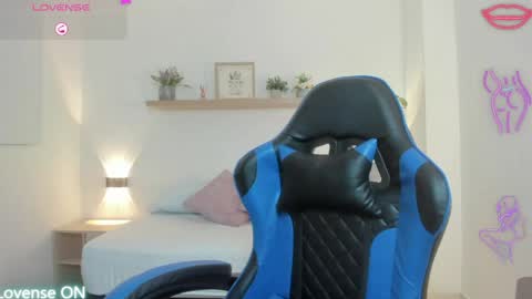 Snapshot of nataly_rodri chatting on April 25, 2026, 2:14 am Nataly online show from April 25, 2026, 2:14 am