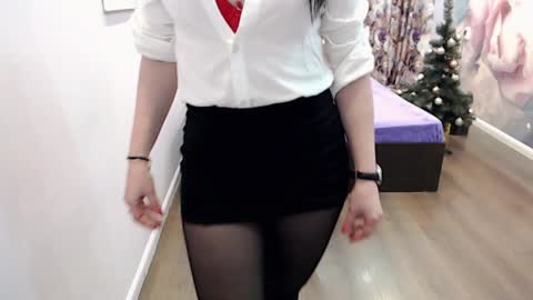 Snapshot of natalyaberd chatting on December 18, 2024, 7:19 pm natalyaberd online show from December 18, 2024, 7:19 pm