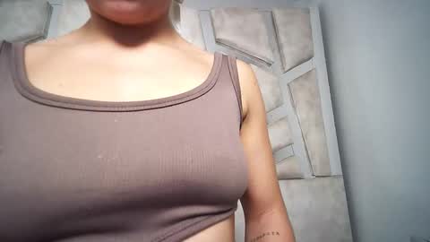 Natalye foster online show from February 3, 2025, 6:39 pm