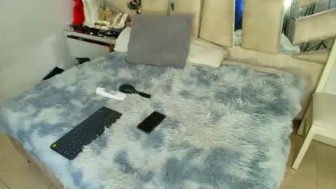 Natalye foster online show from September 23, 2025, 7:28 pm