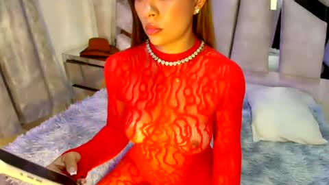 Snapshot of natalyefoster chatting on June 30, 2026, 6:20 pm Natalye foster online show from June 30, 2026, 6:20 pm