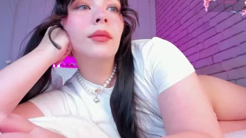 Snapshot of natalyhayes chatting on June 1, 2026, 10:28 am Nataly online show from June 1, 2026, 10:28 am