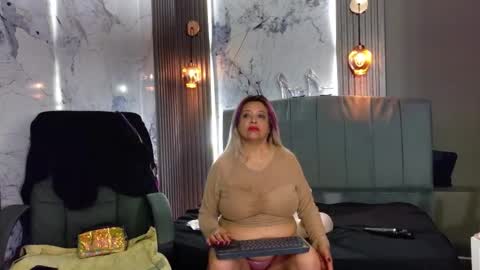 Snapshot of natasha_699 chatting on November 29, 2025, 11:19 pm Natasha online show from November 29, 2025, 11:19 pm