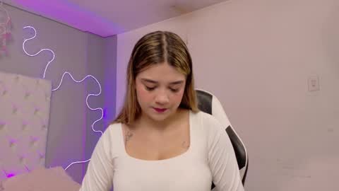 Snapshot of natasha__black chatting on March 23, 2026, 7:29 pm Natasha online show from March 23, 2026, 7:29 pm