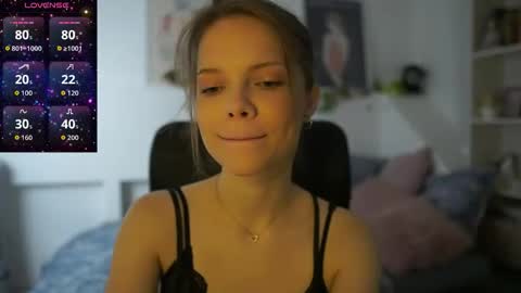 natasha__malkova online show from November 7, 2025, 9:31 am