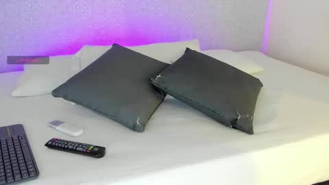  Natasha  online show from November 20, 2025, 10:59 am