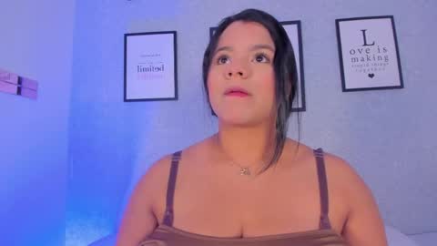 Snapshot of natasha_harpper chatting on April 21, 2026, 12:22 pm Natasha online show from April 21, 2026, 12:22 pm